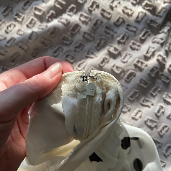 Asos Brand - High Waisted polka dot maxi skirt - size 6 - Picture 8 of 9